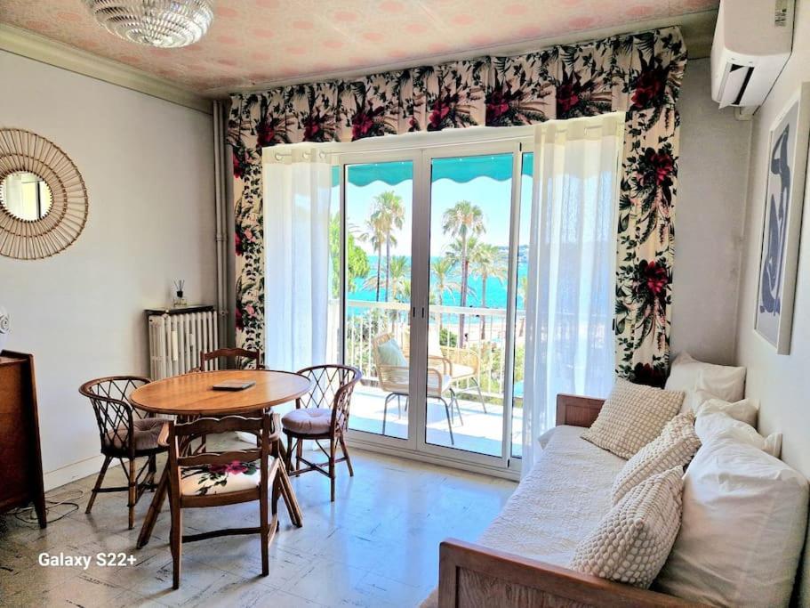 Cozy Studio, Sea View, Old Town, Near Beaches アンティーブ エクステリア 写真